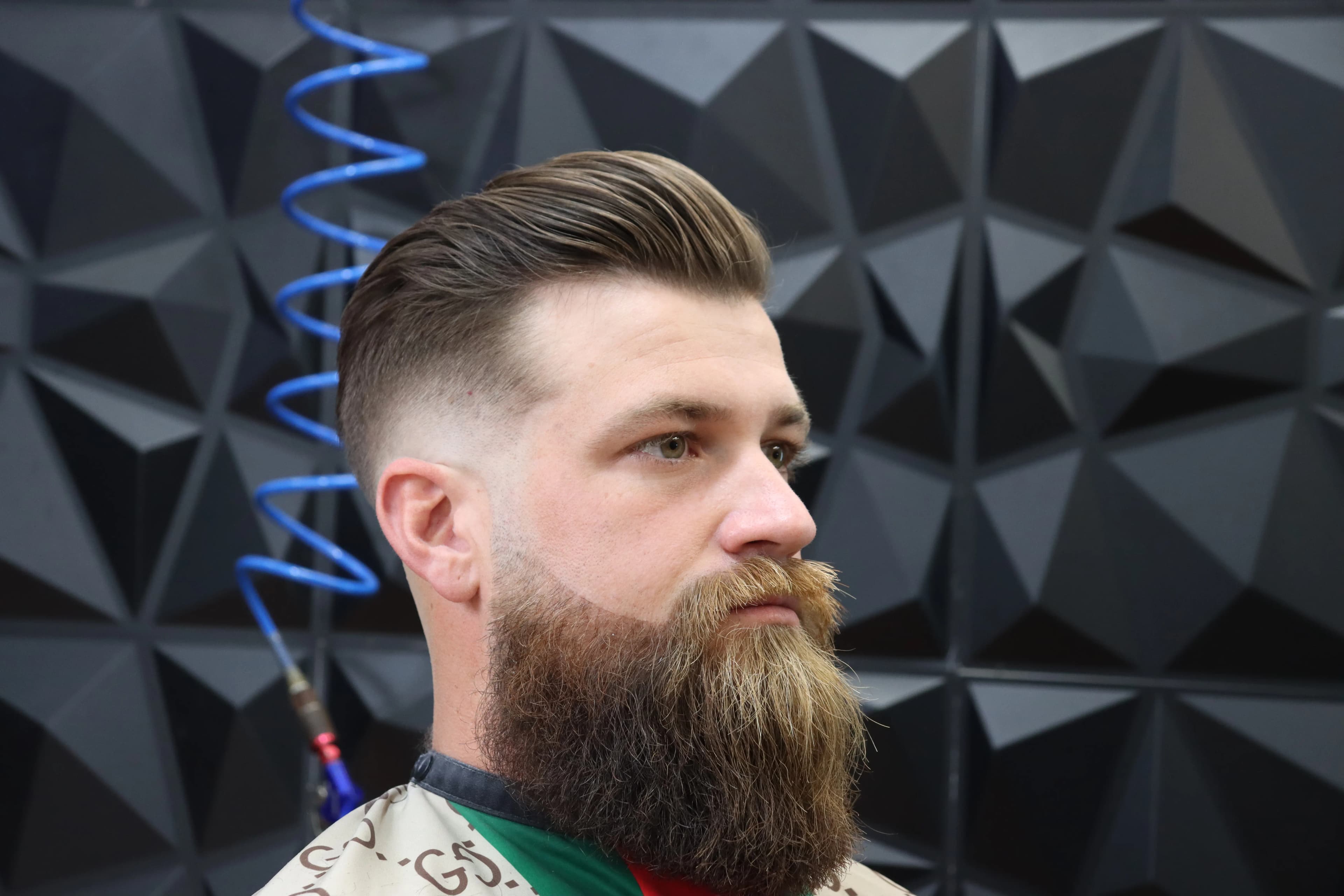 Fredy Master Barber shop floor