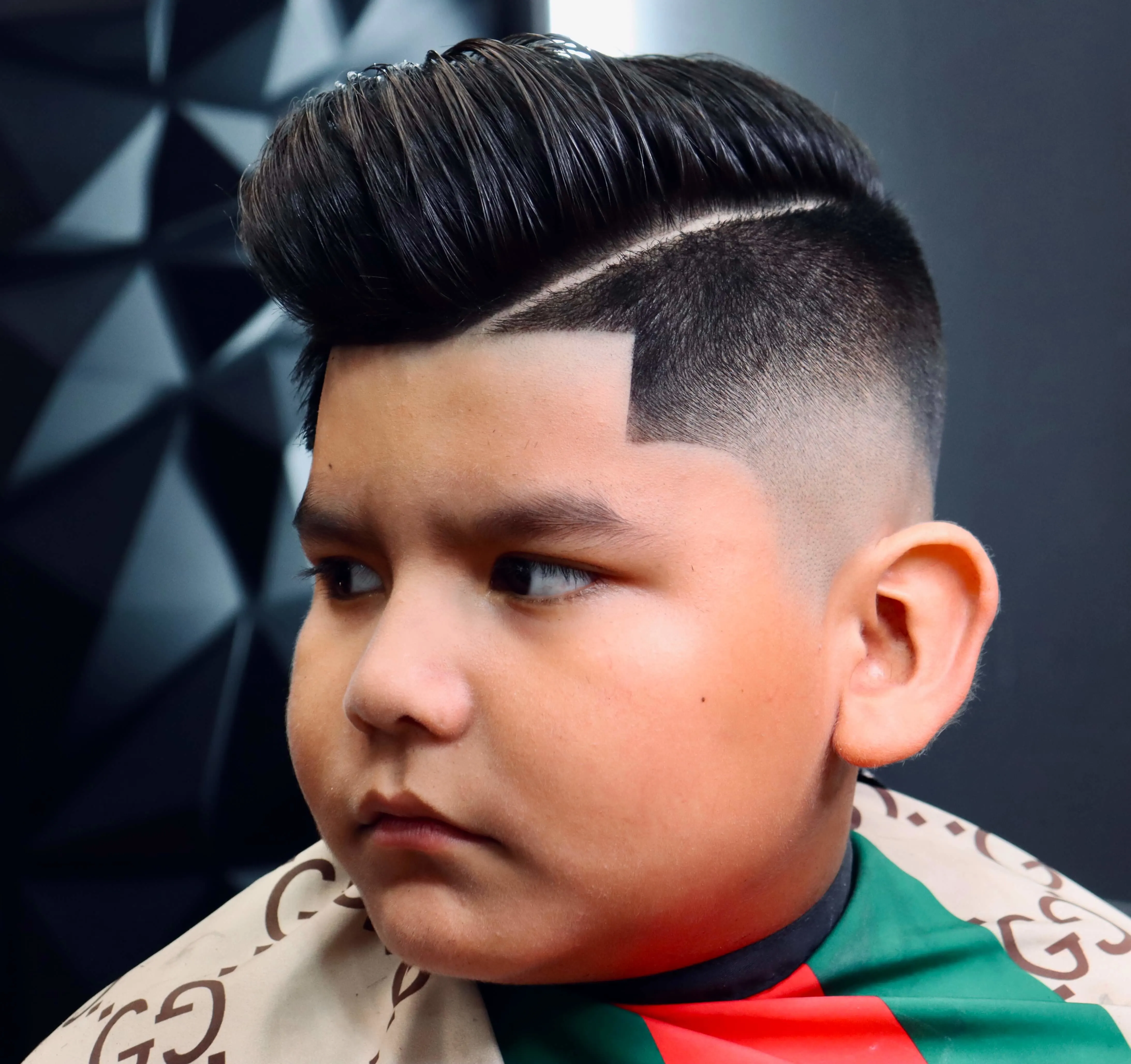 Fredy Master Barber at work 3